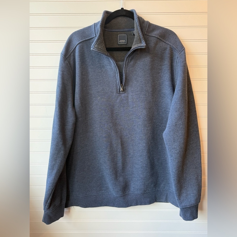 Men’s Arrow blue pullover 1/4 zip sweatshirt, size XL